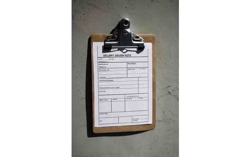 Preview of A delivery note on a clipboard (JPEG q25)
