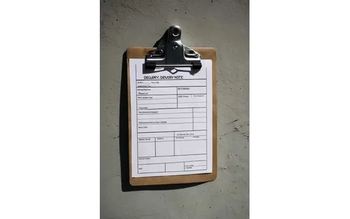 Preview of A delivery note on a clipboard (JPEG q50)