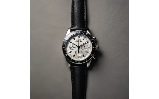 Preview of Wristwatch on a plain grey (WebP q85)
